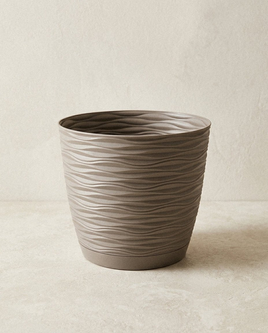 Maceta Wind con Plato 23 cm - Acabado Mate y Plástico Reciclado maceteros Jardin - Sweet Home