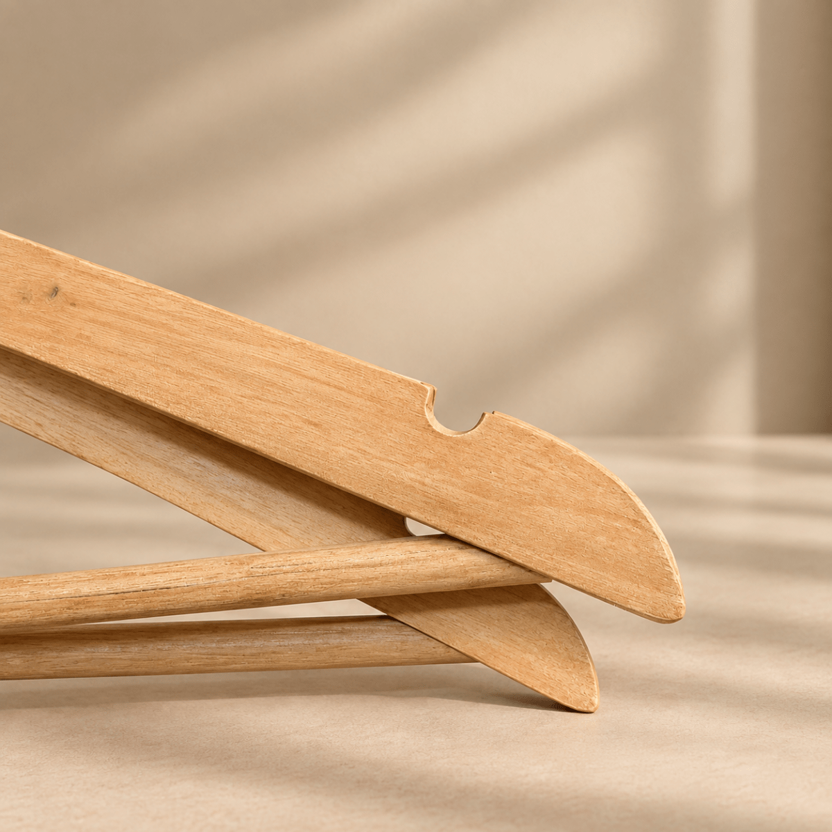 Set de 3 Perchas de Madera Natural 45x23 cm para Armario perchas organizador - Sweet Home