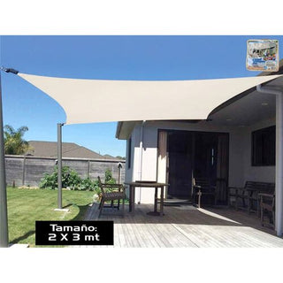 Toldo vela rectangular color beige dando sombra en terraza exterior- Sweet Home