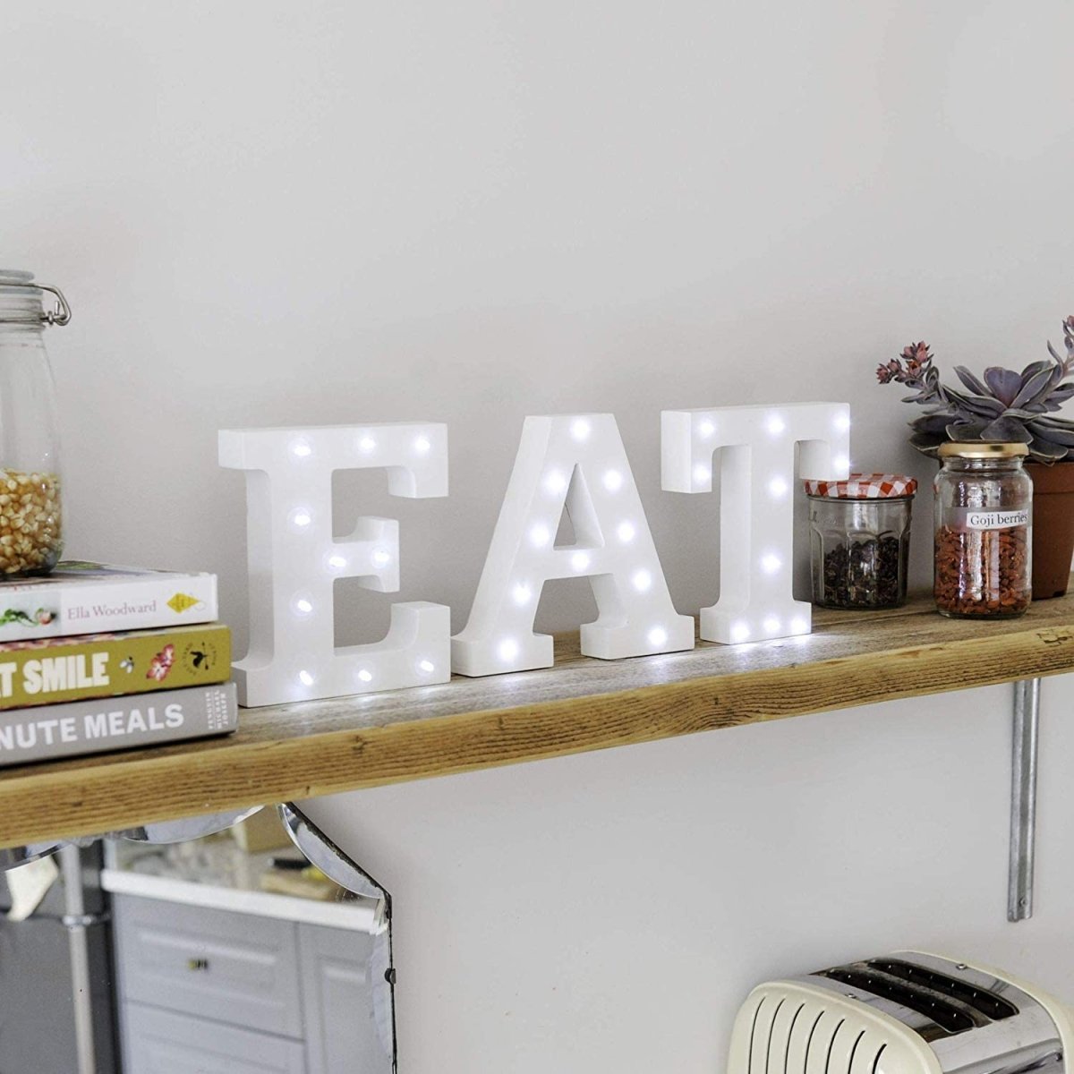 Letra de Madera Blanca con Luces LED - Sweet Home